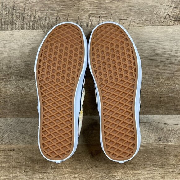 VANS Classic Slip On Get Outdoors Classic White Canvas Shoes Womens 9.5 NEW - Picture 9 of 10